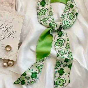 Green Boho Floral Print Long Scarf – Elegant Silk-Inspired Accessory
